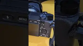 Sony Alpha A-6400 Camera 📸 | 