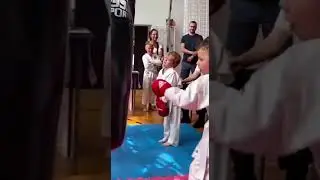 Опять тут этот сын маминой подруги