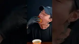 popeyes chicken sandwich dipped in gravy