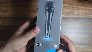 Sennheiser XS 1 Vocal Dynamic Microphone  - Unboxing