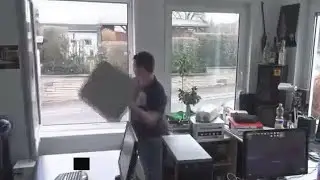 What It feels like to play COD Warzone 2.0 with 2GB RAM
