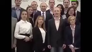 Студент закрыл Путина - его убрали