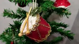 Новогодняя игрушка из туалетной втулки