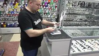 Обзор стойки для паяльника с лупой TH-7026 (LED-подсветка,фиксатор платы,мини тиски)