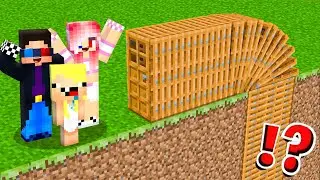 🚪МЫ НАШЛИ САМУЮ ДЛИННУЮ ПОДЗЕМНУЮ ДВЕРЬ В МАЙНКРАФТ! ШЕДИ ЛЕСКА И НУБИК MINECRAFT