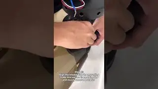 Installing fan blades
