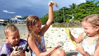 Children playing on the beach 4K