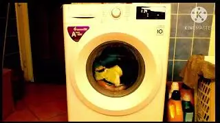 LG Inverter Direct Drive 8kg Cotton 40°C part (1/9) washing program start and main wash (part 1)
