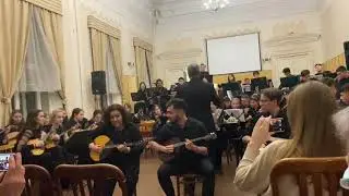 "Хоруми" С.Цинцадзе Солисты (домра-альт): Фарида Абсалямова, Владимир Самохин, Дирижер Е. Антонов.