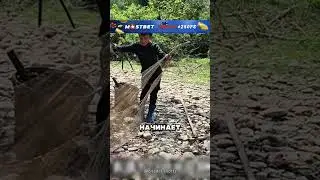 Малыш хитрой бабушкиной сеткой наловил рыбы, с которой еле управился 😲🔥🎣