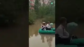 В первый класс на лодке #shorts