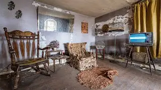 102 Year Old Ladys Abandoned Home in the USA ~ Power Still ON!