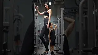 AI Mini Giantess 
