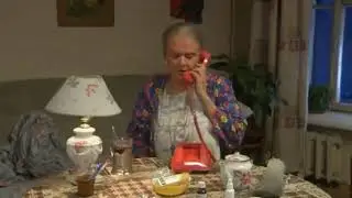 Вредная бабуля по соседству