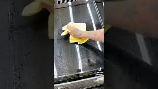 Очистка водного каменю на автомобілі