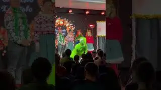 Сыграл гринча в детском спектакле 😀 