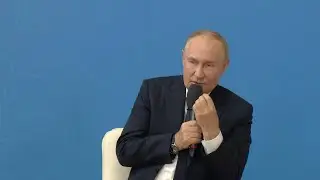 «Просто покрасоваться!»: Владимир Путин выразил беспокойство из-за популярности вейпов