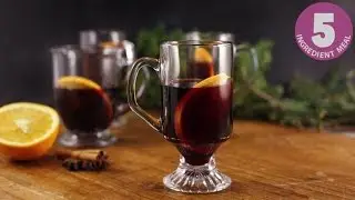 Five-Ingredient Mulled Wine