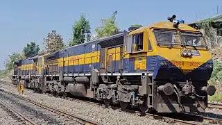 WDG4 & WDG4D Diesel Locomotive | Hubli Diesel Engine | Train Videos Indian Railways #wdg4 #wdg4d