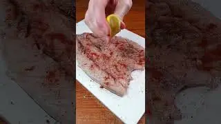 Запеченная скумбрия с начинкой: простой рецепт
