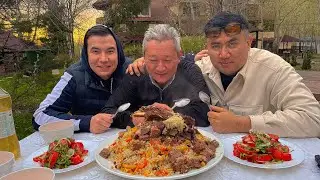 САМЫЙ ВКУСНЫЙ УЗБЕКСКИЙ ПЛОВ И СТРИТ ФУД В АЛМАТЫ С ДЯДЬ НУРИКОМ РУСЛАНОМ И СЕРИК