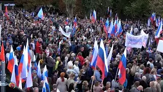 Крым, Симферополь - Митинг в поддержку референдумов в РФ ДНР, ЛНР и Запорожской и Херсонской обл.