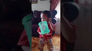 Kaka VS Dede duet goyang Tiktok #tiktoklucuduetasik