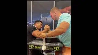 Larrywheels vs Sarychev Kirill