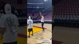 Neymar e Jimmy Butler batendo uma bolinha no ginásio do HEAT! 