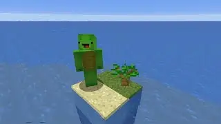 Surviving On Deserted Island in Minecraft!!