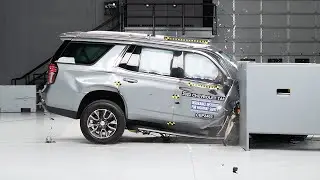 2023 Chevrolet Tahoe passenger-side small overlap IIHS crash test