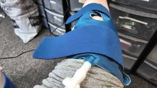 Aircast Automatic Cryo Knee Cuff in use