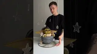 Торт с персонажем Грогу. За комментарий всех 😘