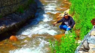 РЫБАЛКА В ГОРНОЙ РЕЧКЕ НА ДОНКУ. Оторвался по полной! River solo fishing.