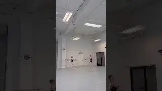 How we do Grand Sissonne Ouverte in regular Pointe Class (ages 13-16) 