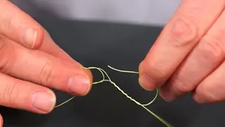 Knot tying a free loop for process loop in the loop