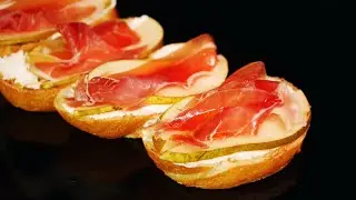 ГАРМОНИЧНОЕ СОЧЕТАНИЕ! Брускетта с хамоном и грушей | Bruschetta with Jamon & Pear