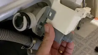 Samsung Front Load Washing Machine 5E Error   Clogged Drain Quick Tip