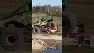 Off-road racing – Fun Beast Car Show – Discovery Channel