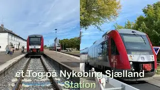 et Tog på Nykøbing Sjælland St. | one Train on Nykoebing Sjaelland St.