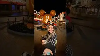 HALLOWEEN HAS ARRIVED AT DISNEYLAND! 🎃✨👀 