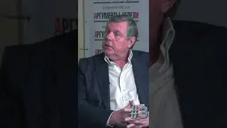 Новиков уверен, что Арестович что-то знает, потому и свалил из Украины