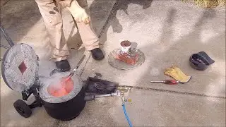 Melt brass in a scrap gas cylinder furnace
