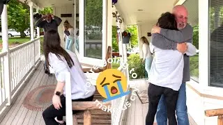 Dad Can't Stop Crying Happy Tears As Daughter Surprises Him after 3 Years