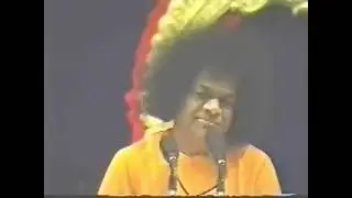 Sathya Sai Bhajan - Govinda Krishna Jay