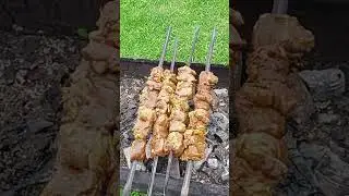 Еда шашлыки свиные в соевом маренаде 