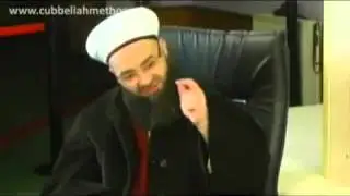Cübbeli Ahmet Hoca Şeyhlerin Elleri Öpülür mü