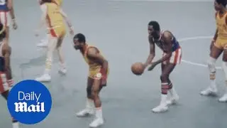 Harlem Globetrotter legend Meadowlark Lemon in action in 1977 - Daily Mail