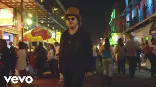 Zucchero - Succede