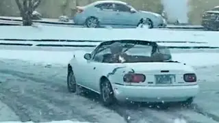 IDIOTS IN CARS (Compilation #35)